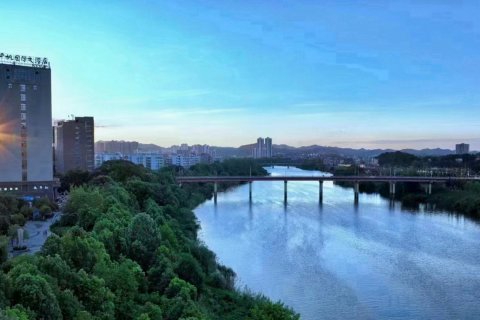 平江神帆国际大酒店