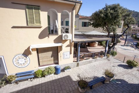 Threeroom Via del Mare 9 Procchio with Balcony and Outdoor Area-Via Del Mare 9