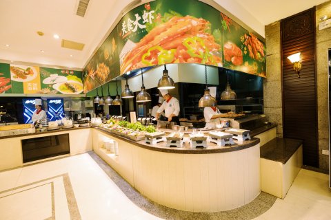 秦皇岛海天一色酒店(西港花园店)