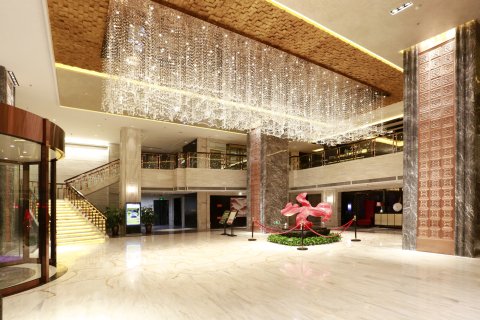 巴中天越岷山饭店