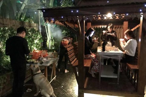 西双版纳景洪市爱纳酒店(告庄星光夜市店)