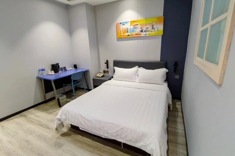 菏泽万客隆酒店