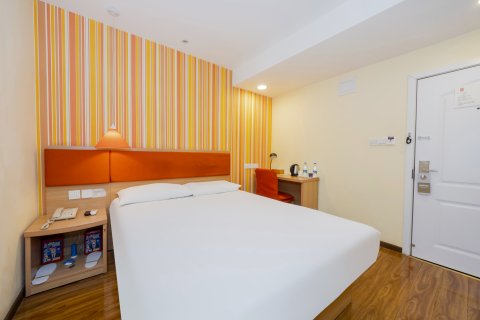 如家酒店(绍兴人民中路鲁迅故里店)