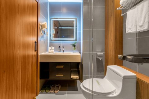 艺龙安云酒店夏忆栈(秦皇岛火车站人民广场店)