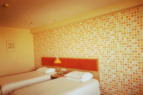 如家酒店(固原高平路市政府店)