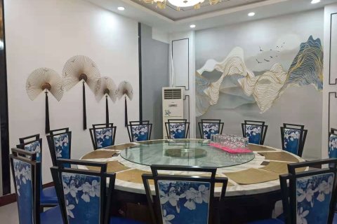 临河区振宇酒店(临河高铁站维多利商厦店)