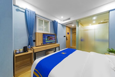 速8精选酒店(成都春熙路市二医院地铁站店)