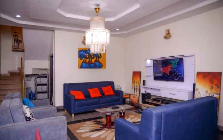 Executive 3 Bedrooms House in Lagos Nigeria