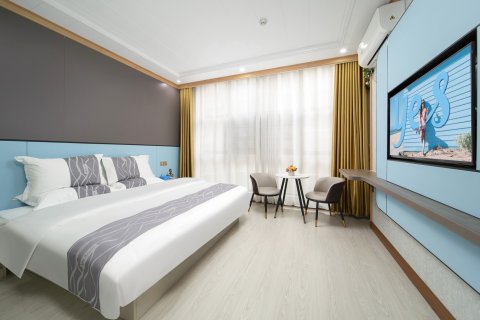 雅斯特美途酒店(河池凤山县高级中学店)