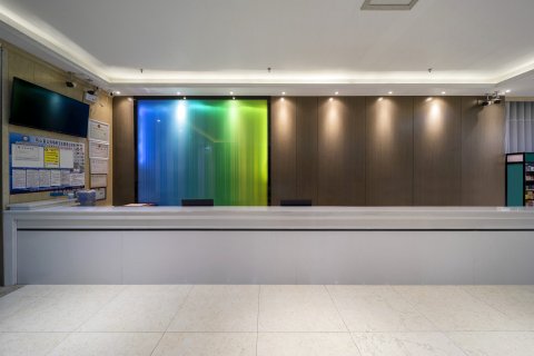 雅斯特美途酒店(河池凤山县高级中学店)