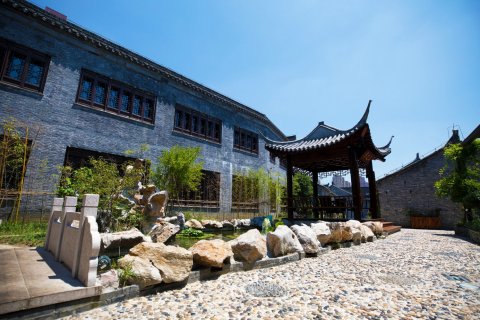 洁喆书香酒店(泰州坡子街老街店)