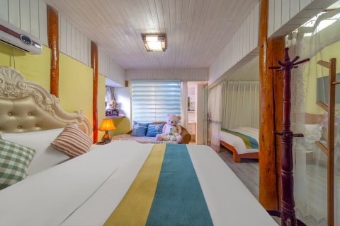 丽江束河在别处客栈