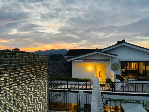宁海来野·茂居酒店
