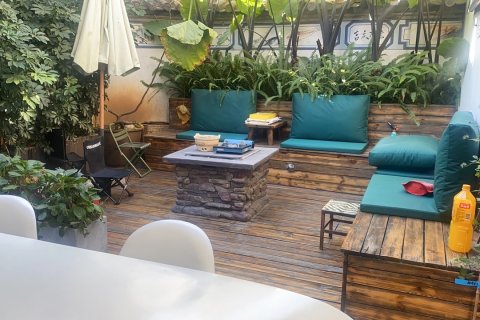 大理洱朵边客栈