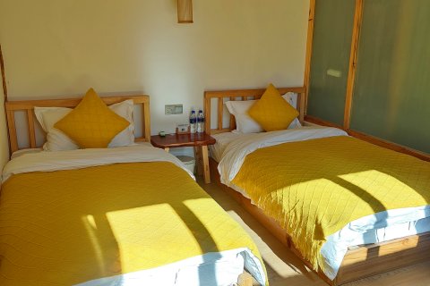 诺邓五滴水客栈