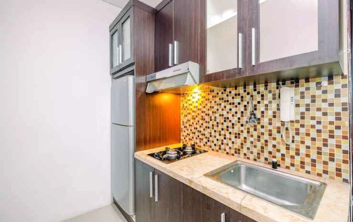 舒适的生活工作室公寓在芒加Dua Residence靠近Itc Mall(Cozy Living Studio Apartment Mangga Dua Residence Near ITC Mall)