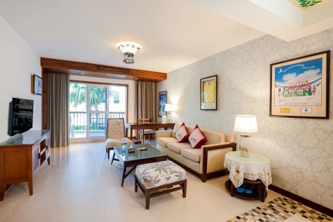 三亚亚龙湾高尔夫度假酒店