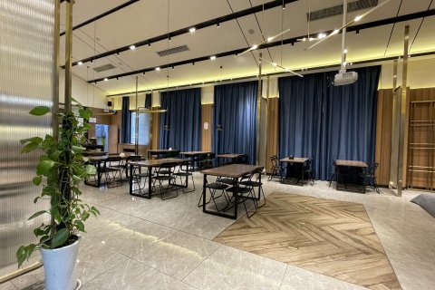 艾豪森酒店(西安城墙安远门地铁站店)