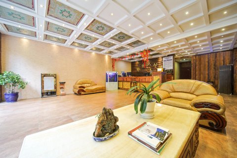 龙凤大酒店(石泉古城店)