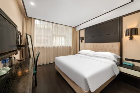 希岸酒店(重庆解放碑步行街洪崖洞店)