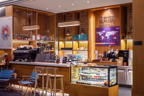 昆明曼棠·V酒店(昆明市体育馆云大医院店)