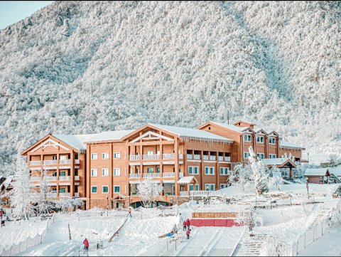 西岭雪山映雪酒店