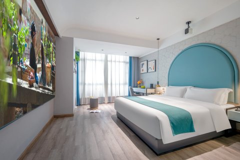 爱度创想酒店(邵东高铁站店)