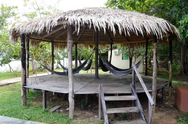 亚马逊岛丛林旅馆(Amazon Island Jungle Lodge)