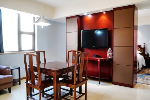 芙芮澜酒店(巩义市体育馆宋陵公园店)