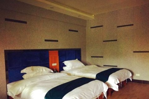 靖州富弘假日酒店