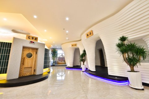 银浦洗浴酒店(延吉延边大学网红墙店)