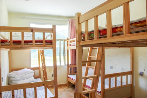 祁连卓尔山国际青年旅舍