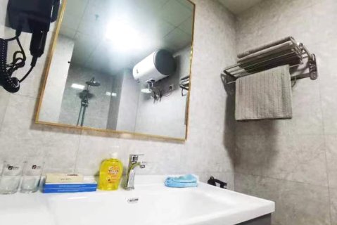 金发酒店(清源清河路店)