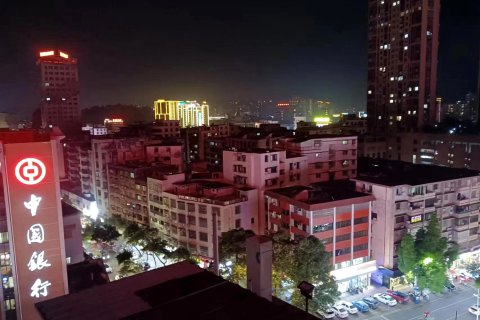 维也纳国际酒店(云浮市中心益华广场店)