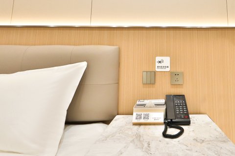 银浦洗浴酒店(延吉延边大学网红墙店)