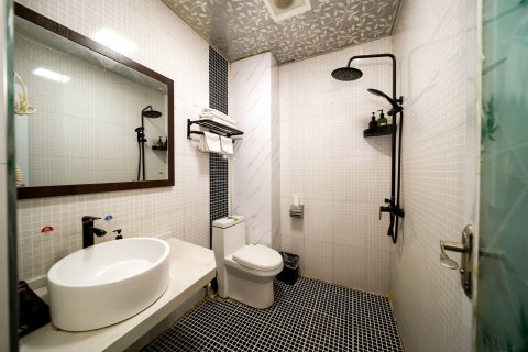 宁陵巴黎之家酒店