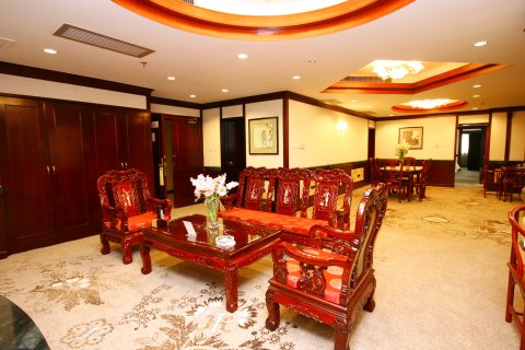 绵阳王子大酒店(高铁站万达广场店)