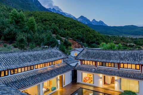 丽江迟留艺术酒店