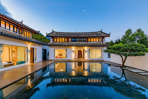 丽江迟留艺术酒店