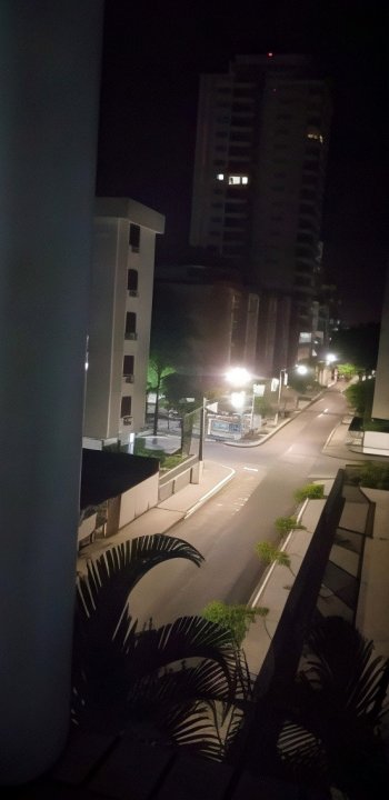 瓜鲁雅复合式酒店 - 恩萨达海滩(Duplex No Guarujá - Praia Enseada)