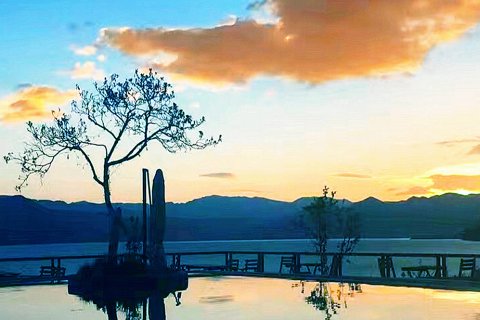 泸沽湖逸水云缦酒店