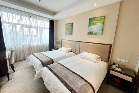 金华格瑞大酒店(金华火车站店)