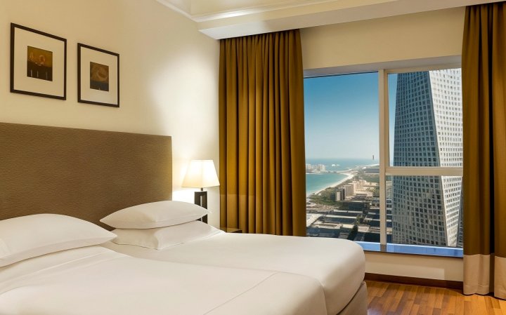 Super Ultra Luxury Two Bedroom in Dubai Marina