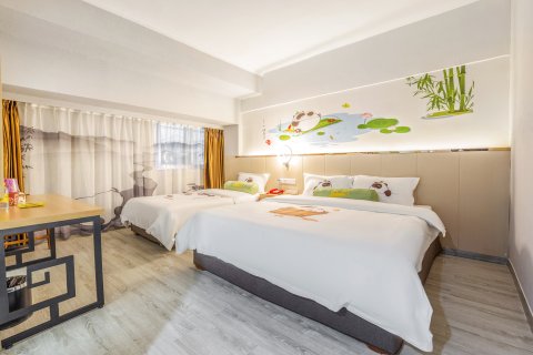 竹房子影院酒店(安岳北门口店)