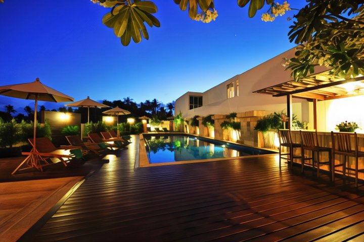 特拉别墅酒店 -普吉岛(Chantra Villas Phuket)