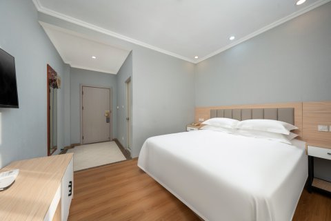 佳宜酒店(泰安天外村泰山火车站店)