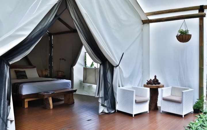 玛日贝亚格拉姆平帐篷酒店(Maribaya Glamping Tent)