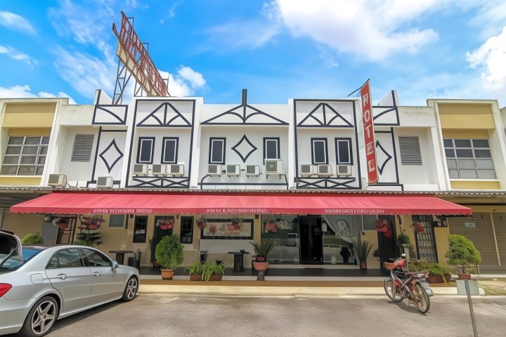 大亚花园玫瑰别墅酒店(Rose Cottage Hotel Taman Daya)