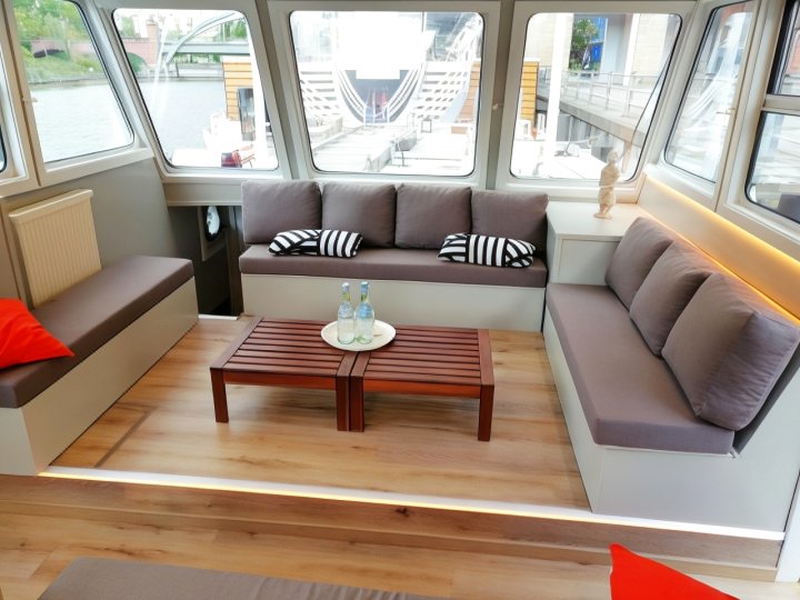 Romantisches Hausboot - große Dachterrasse - Gratis Bootstour - Sehr Zentral