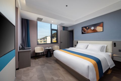 亿林酒店(七都广场客运站店)